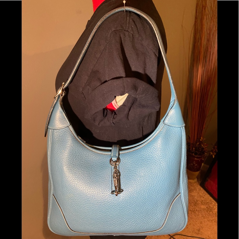 Authentic Hermès Trim II Hobo Handbag Blue Jean 31